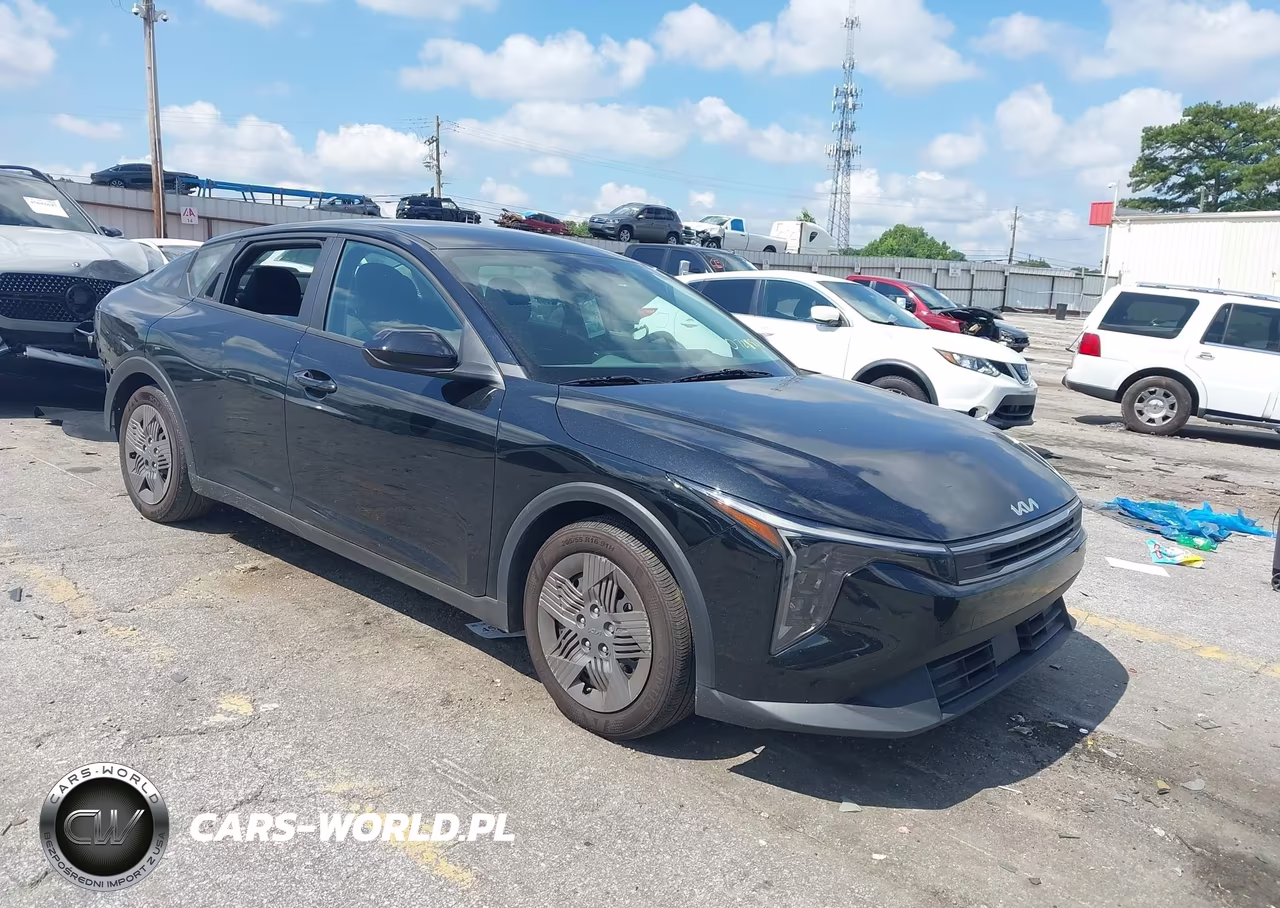 2025 Kia K4 Lx – zdjęcie 1 z 16