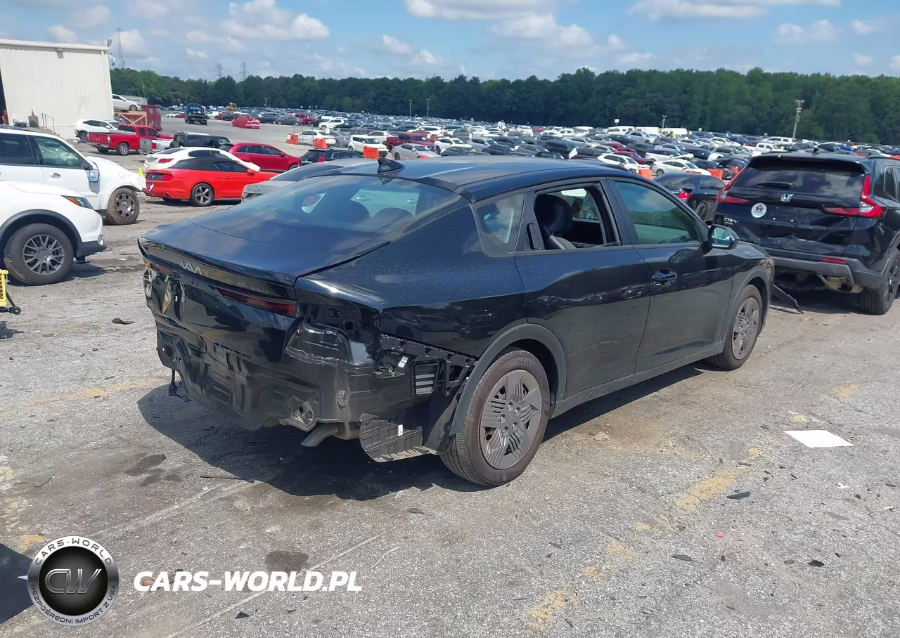 2025 Kia K4 Lx VIN:3KPFT4DE2SE072813 - 4