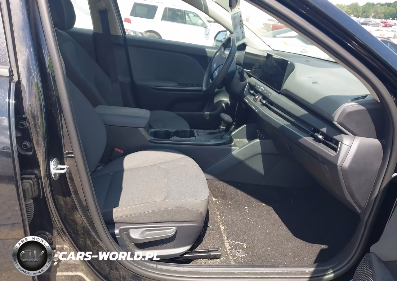 2025 Kia K4 Lx VIN:3KPFT4DE2SE072813 - 5