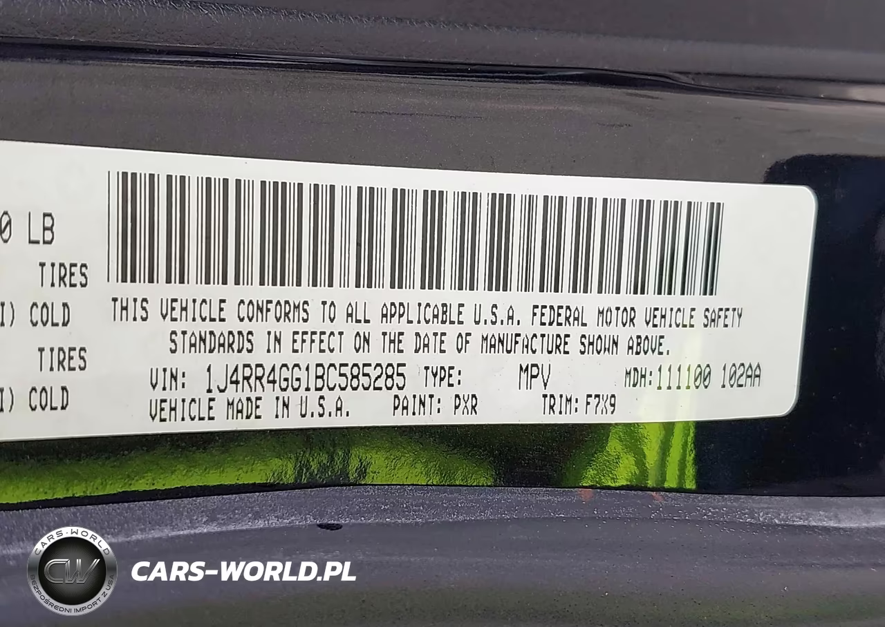 2011 Jeep Grand Cherokee Laredo VIN:1J4RR4GG1BC585285 - 9