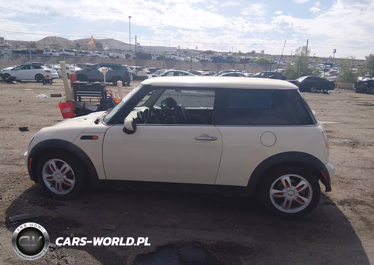2006 Mini Cooper VIN:WMWRC33596TK70548 - 13