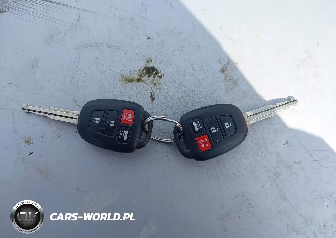 2017 Toyota Camry Le VIN:4T1BF1FK8HU407540 - 11