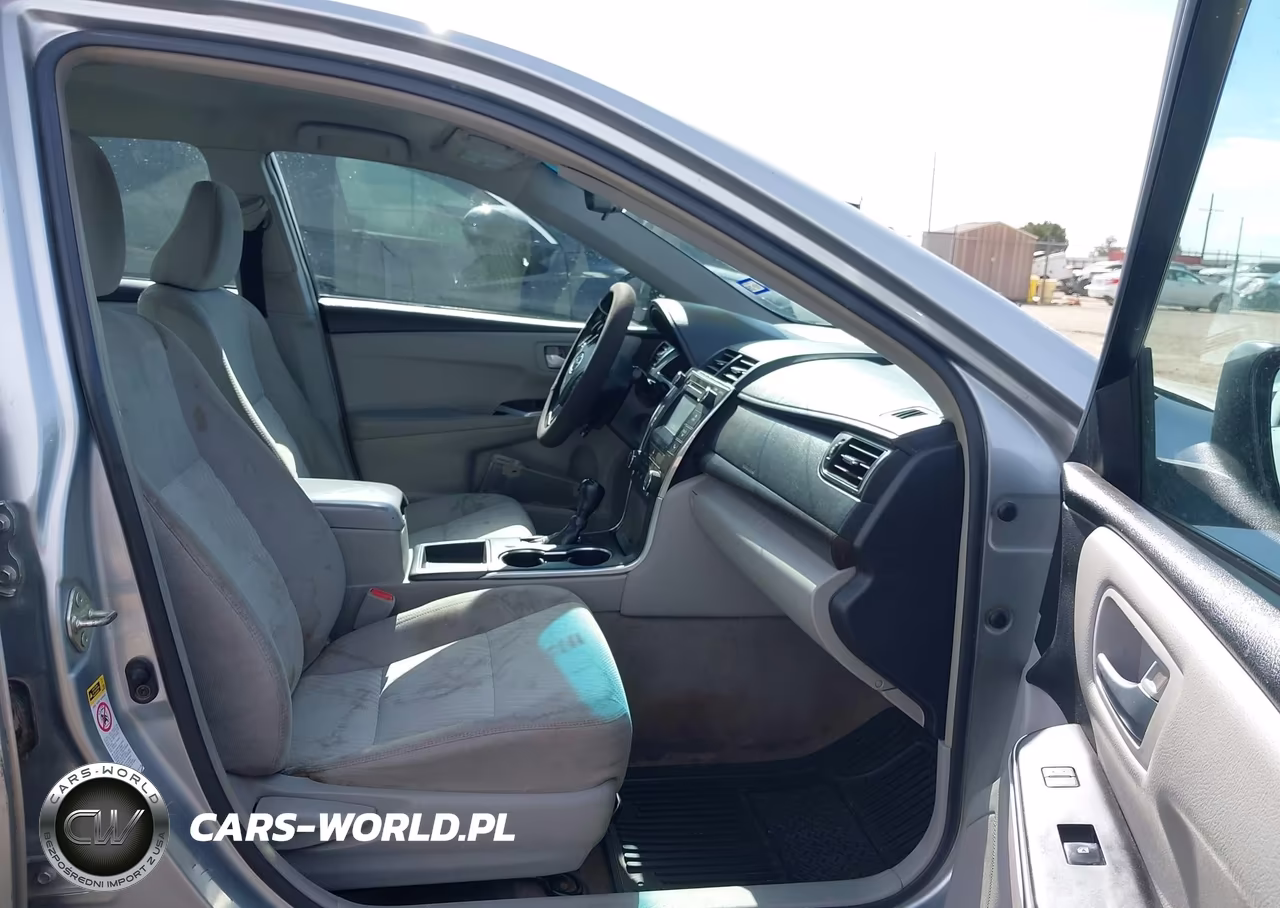 2017 Toyota Camry Le VIN:4T1BF1FK8HU407540 - 5