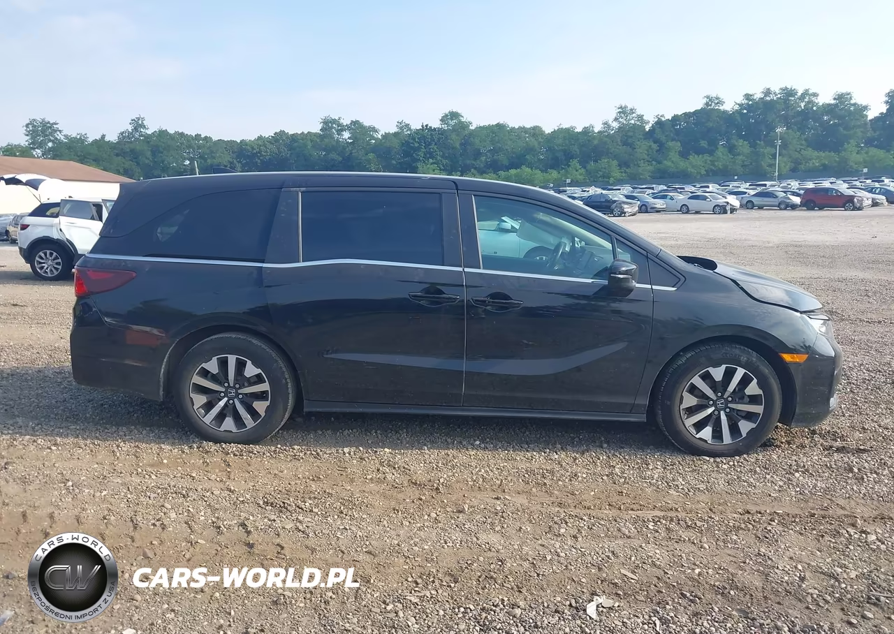 2025 Honda Odyssey Ex-L VIN:5FNRL6H63SB013923 - 13