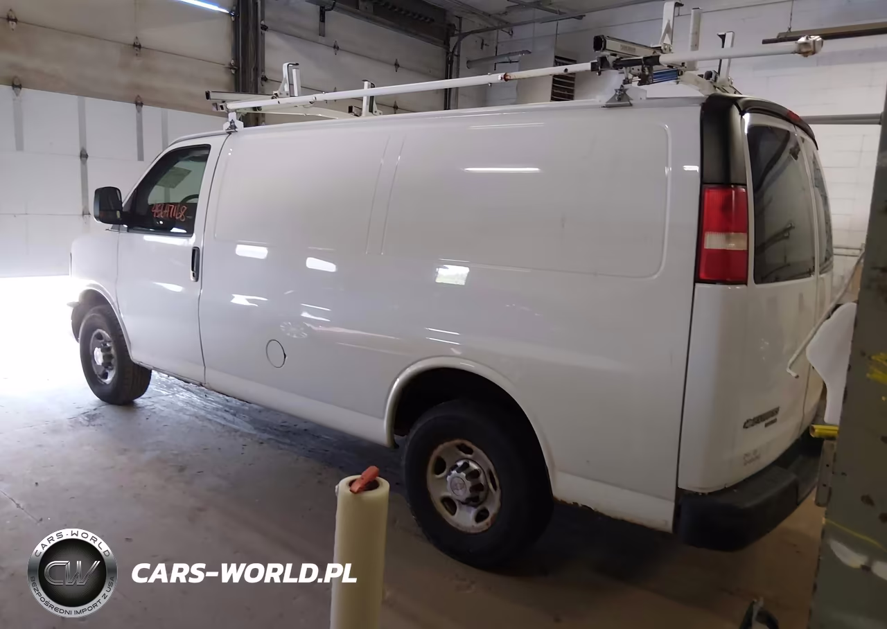 2013 Chevrolet Express 2500 Work Van VIN:1GCWGFBA3D1186969 - 3