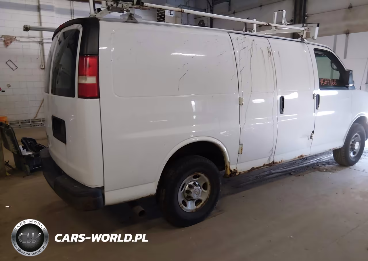 2013 Chevrolet Express 2500 Work Van VIN:1GCWGFBA3D1186969 - 4