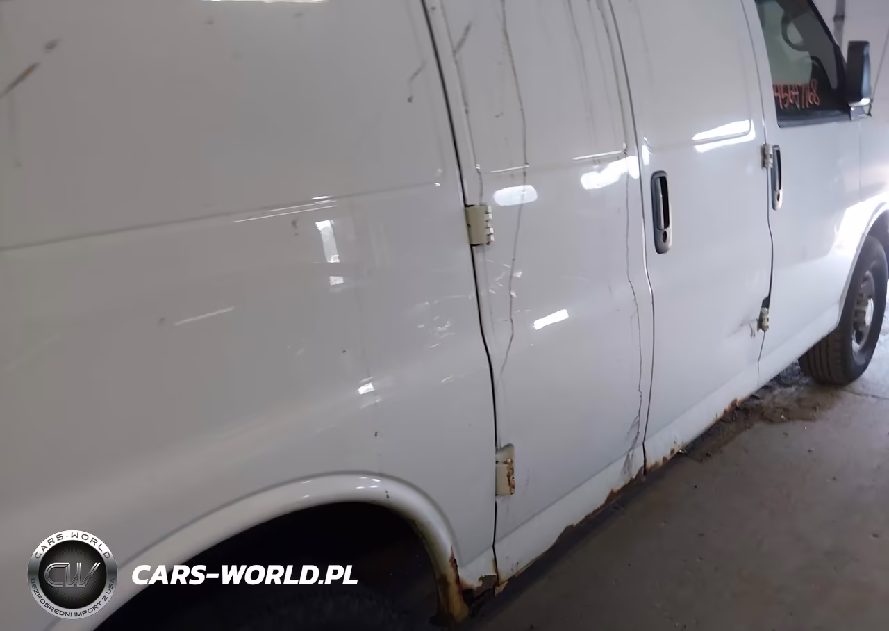 2013 Chevrolet Express 2500 Work Van VIN:1GCWGFBA3D1186969 - 6