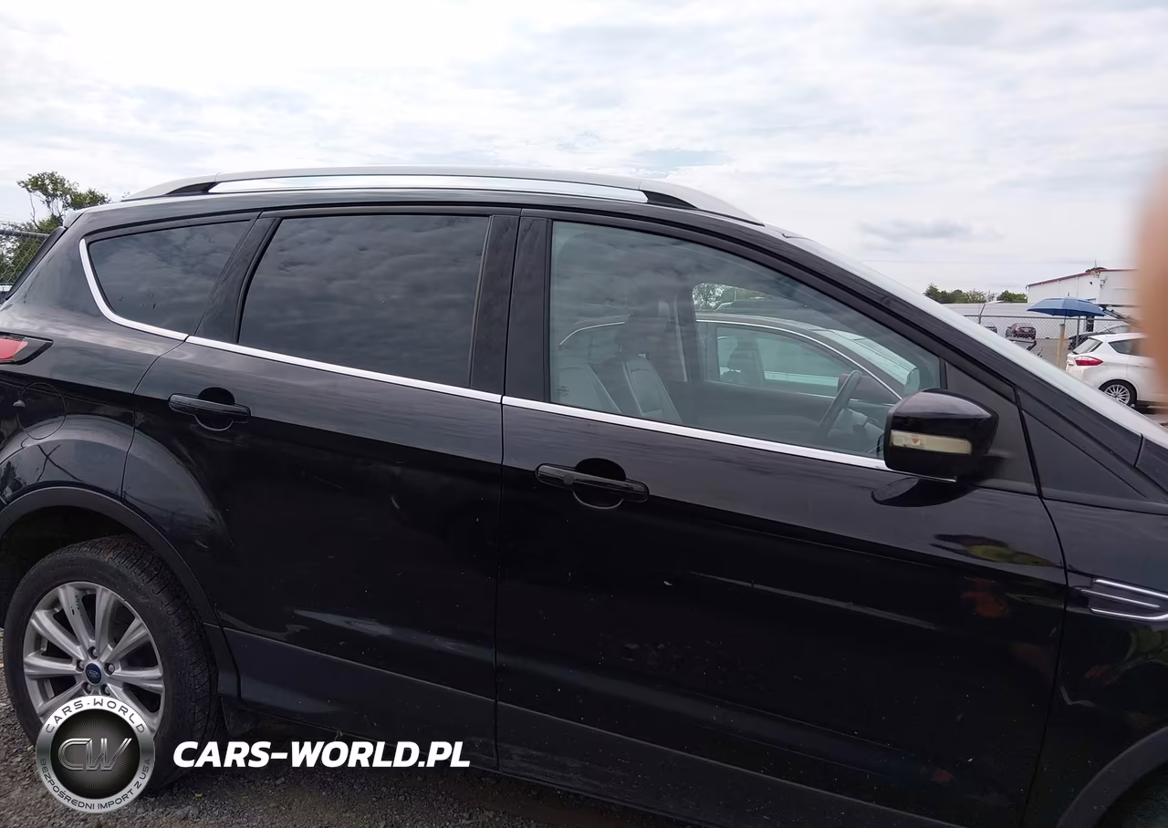 2018 Ford Escape Titanium VIN:1FMCU9J98JUC45248 - 13