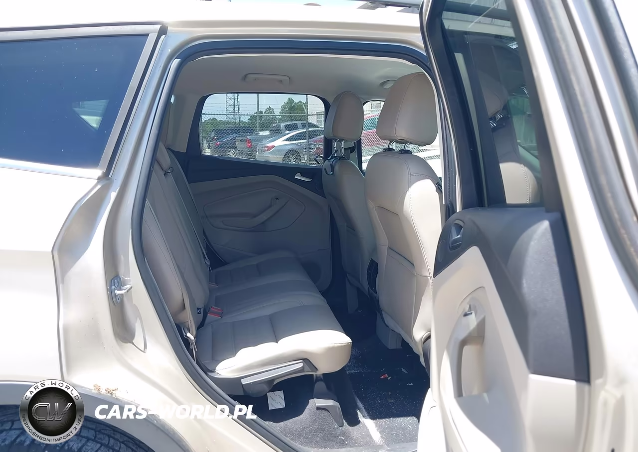2017 Ford Escape Se VIN:1FMCU0GD9HUA57758 - 8