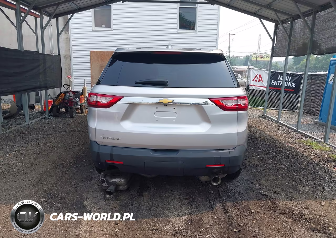 2018 Chevrolet Traverse Ls VIN:1GNERFKW2JJ277459 - 16