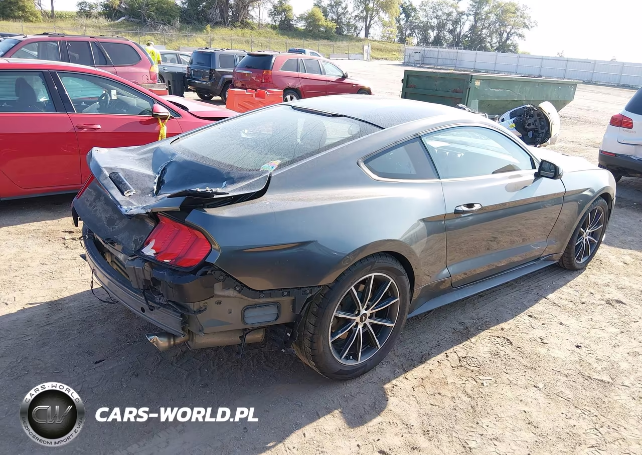 2018 Ford Mustang Ecoboost VIN:1FA6P8TH0J5113754 - 4