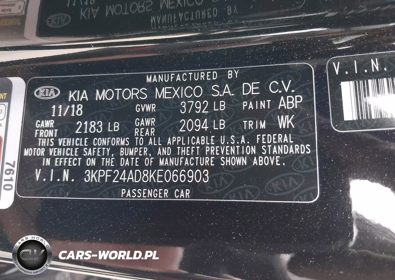 2019 Kia Forte Lxs VIN:3KPF24AD8KE066903 - 9