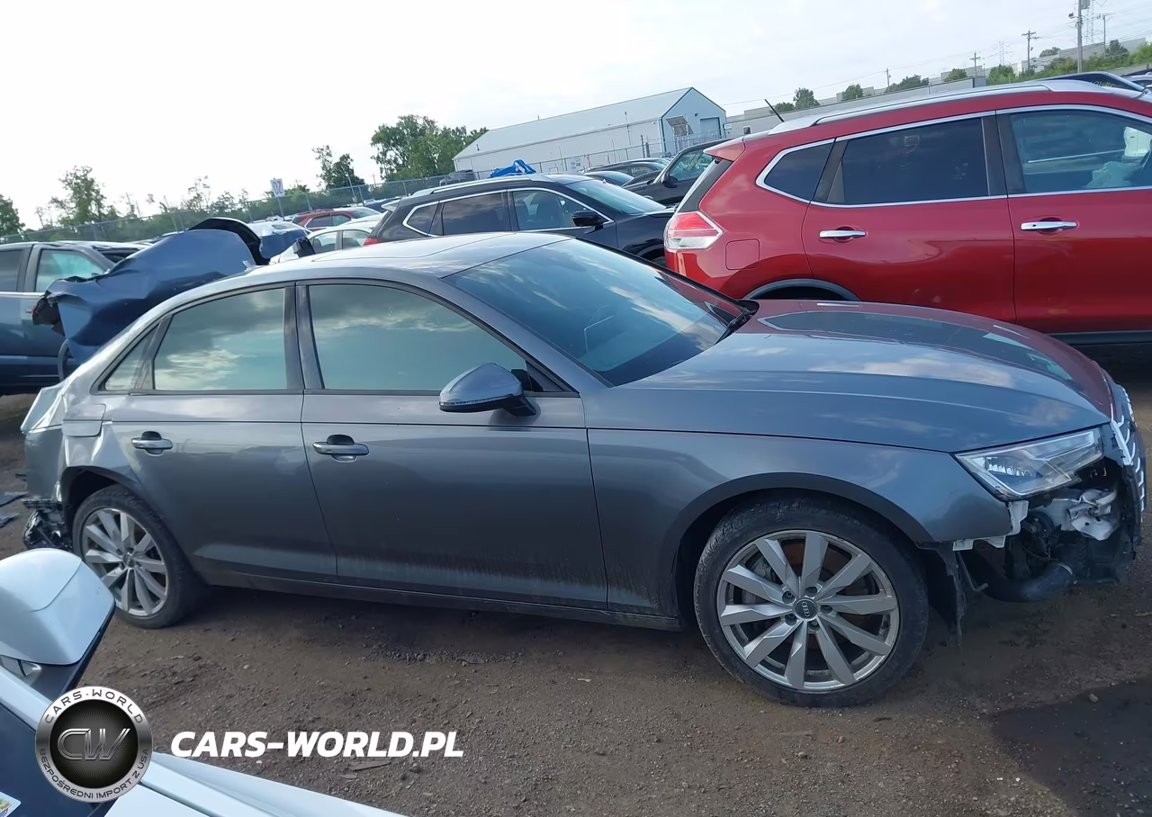 2017 Audi A4 Premium VIN:WAUANAF41HN043568 - 13