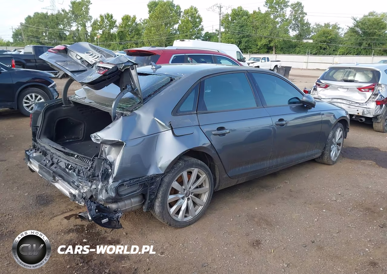 2017 Audi A4 Premium VIN:WAUANAF41HN043568 - 4
