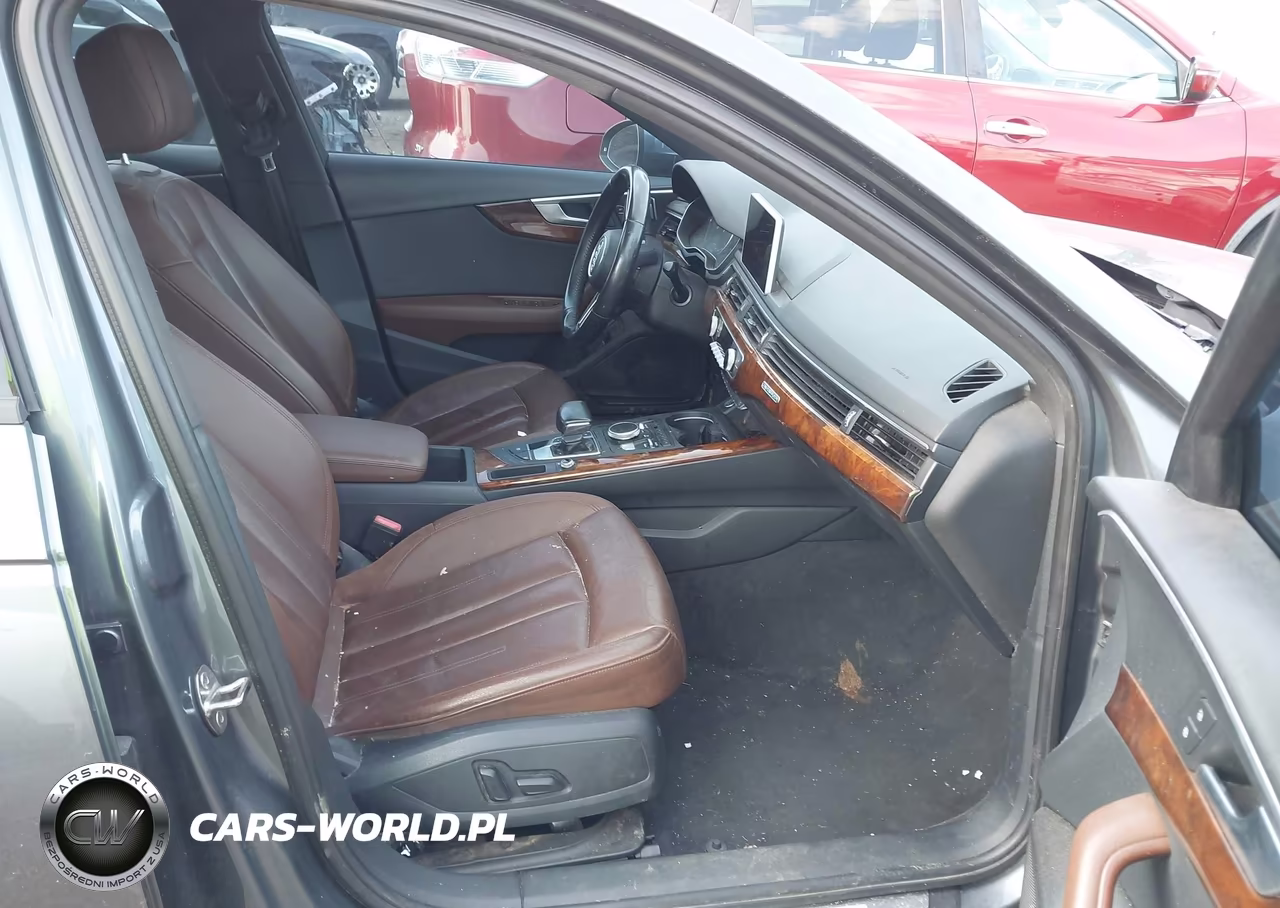 2017 Audi A4 Premium VIN:WAUANAF41HN043568 - 5