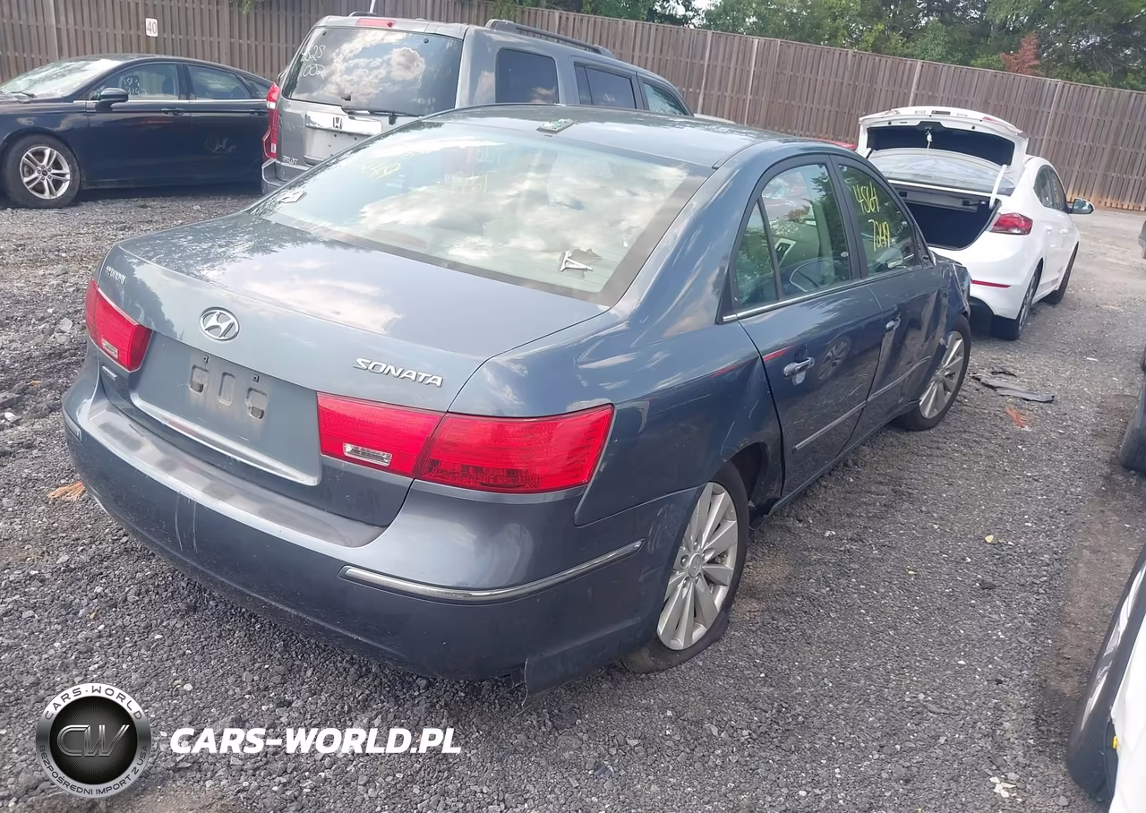 2009 Hyundai Sonata Limited VIN:5NPEU46C09H525773 - 4