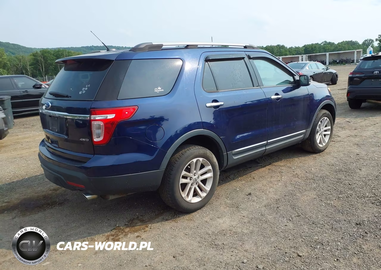 2011 Ford Explorer Xlt VIN:1FMHK8D86BGA55165 - 4