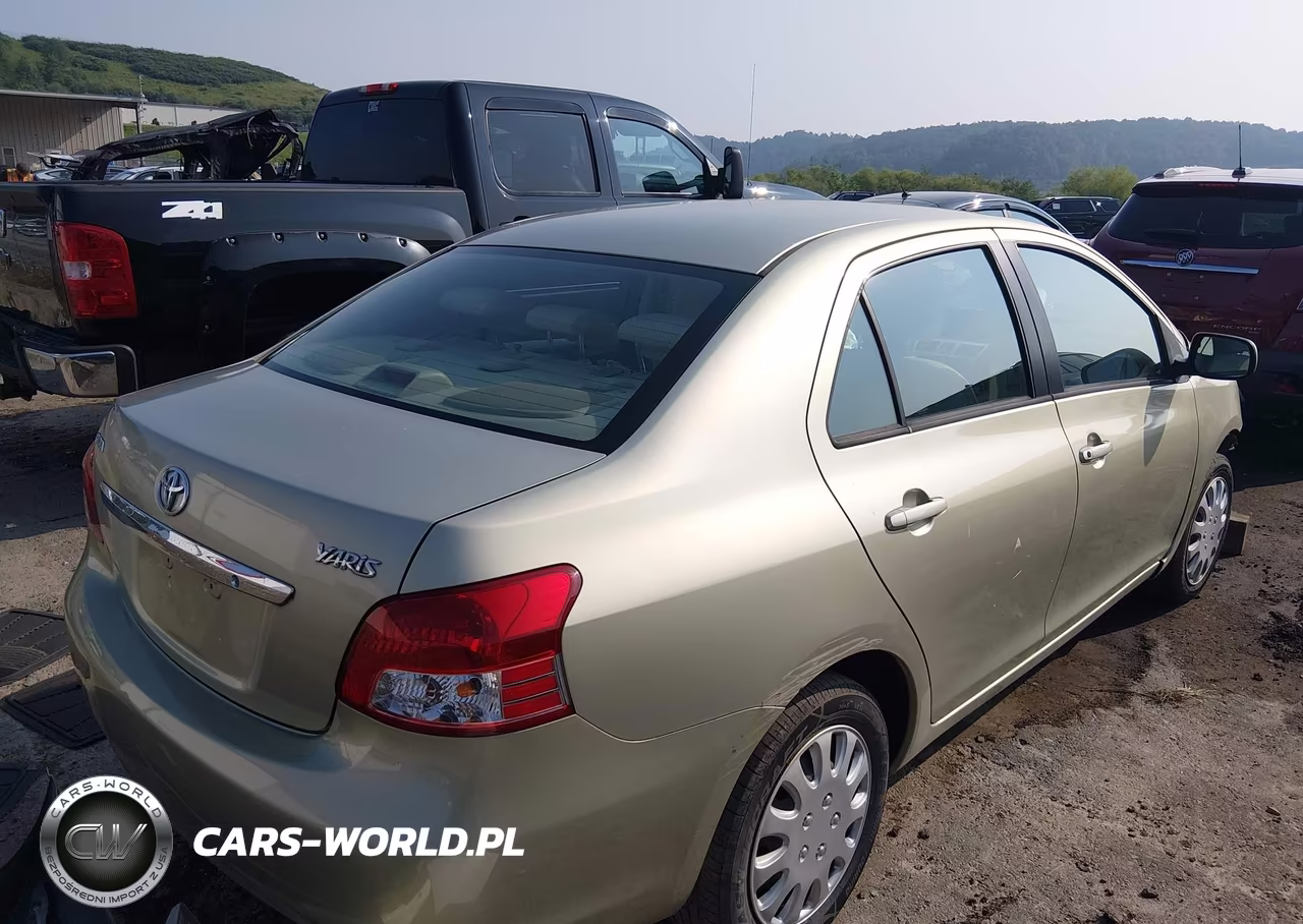 2007 Toyota Yaris VIN:JTDBT923771004157 - 4