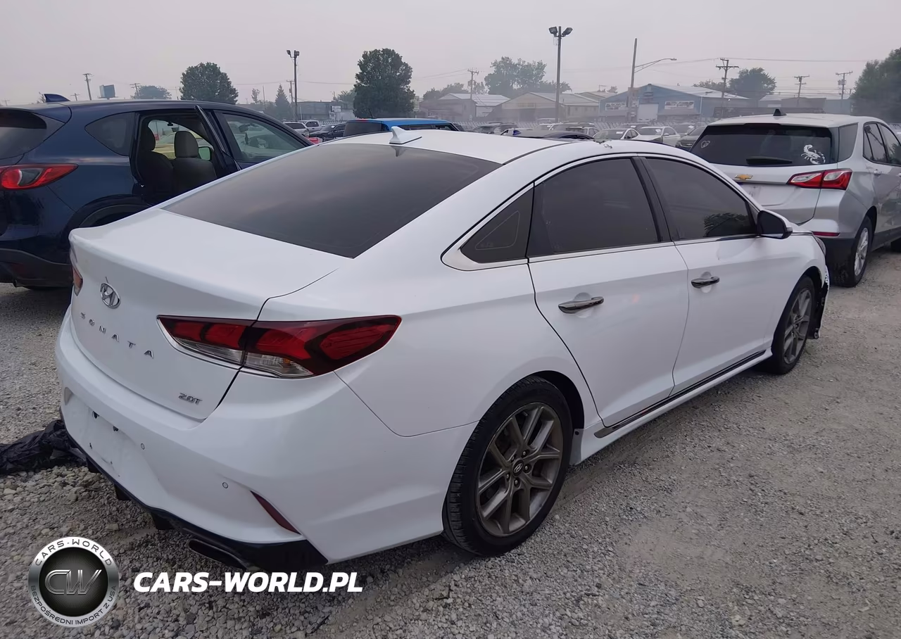 2018 Hyundai Sonata Limited 2.0T VIN:5NPE34AB3JH660297 - 4