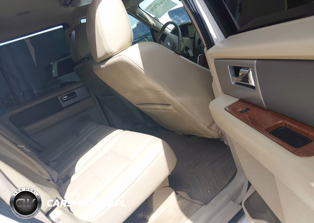 2010 Ford Expedition Eddie Bauer-King Ranch VIN:1FMJU1H50AEB62791 - 8