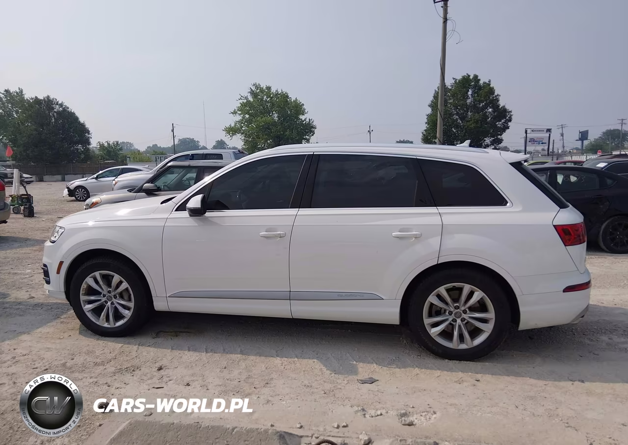 2017 Audi Q7 2.0T Premium VIN:WA1AHAF78HD044463 - 14