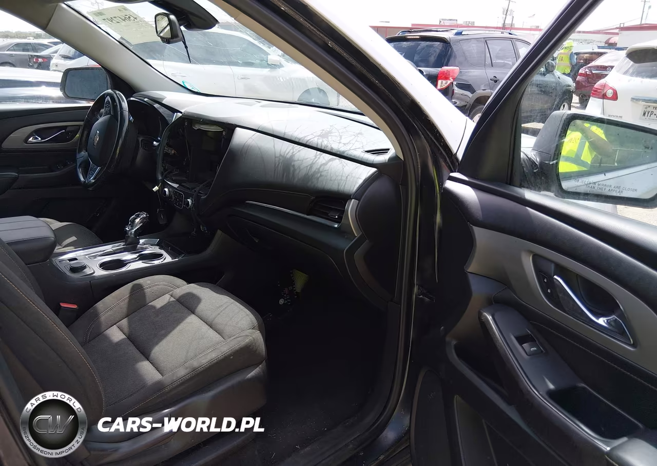 2021 Chevrolet Traverse Fwd Lt Cloth VIN:1GNERGKW5MJ247155 - 5