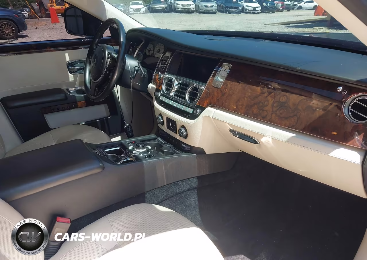 2011 Rolls-Royce Ghost VIN:SCA664S50BUX49585 - 22