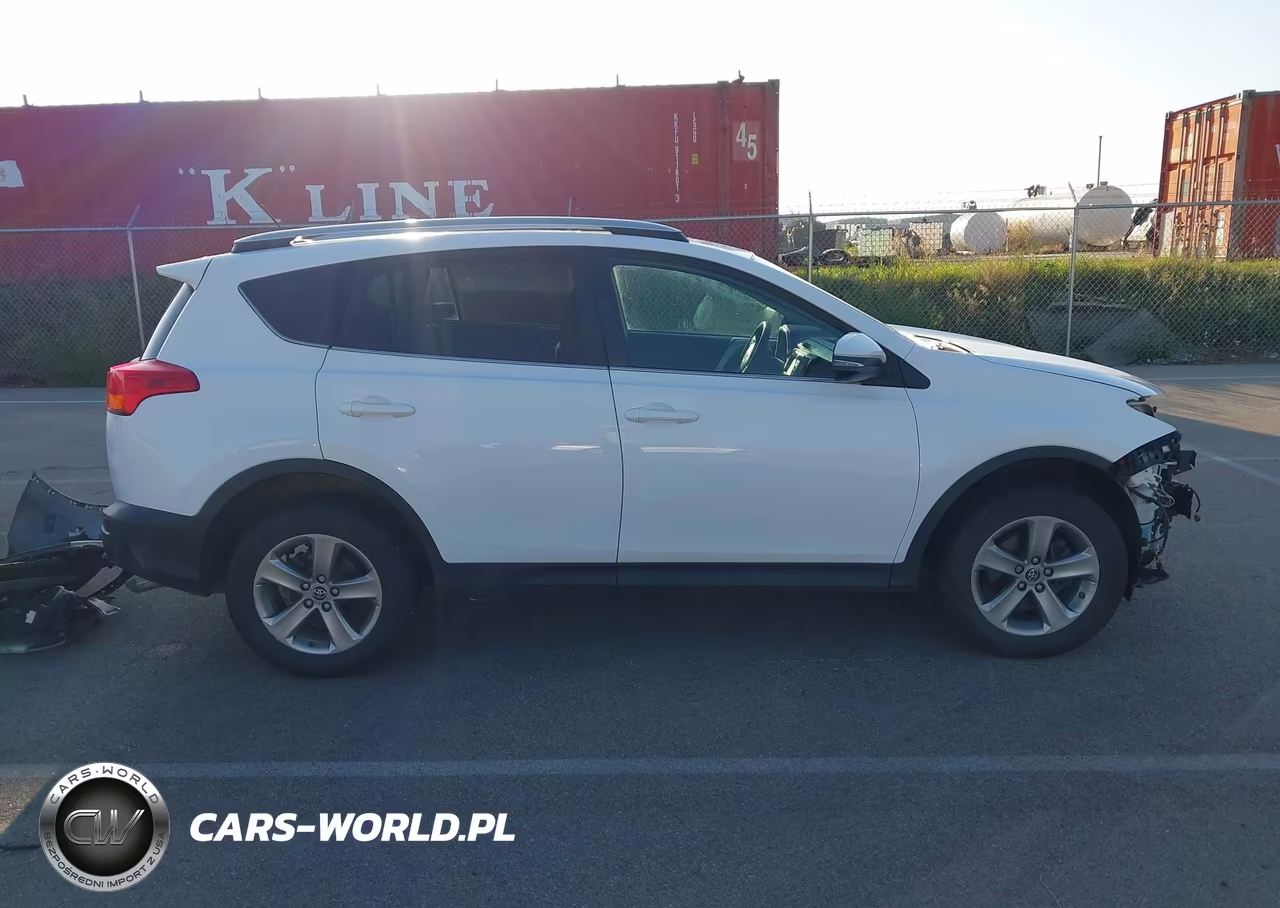 2015 Toyota Rav4 Xle VIN:2T3RFREV7FW273617 - 14