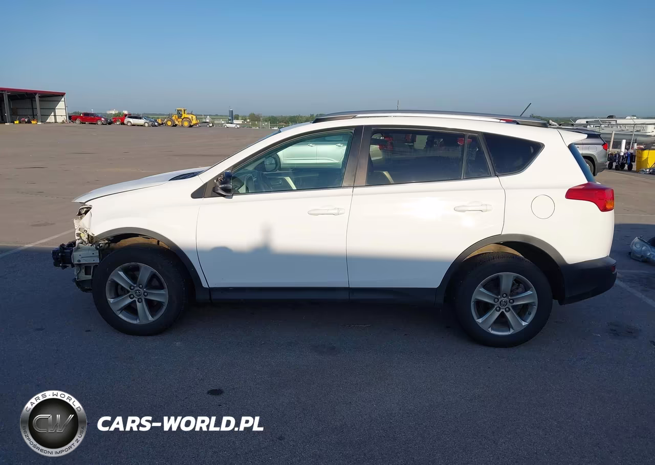 2015 Toyota Rav4 Xle VIN:2T3RFREV7FW273617 - 15