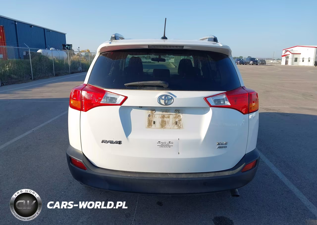 2015 Toyota Rav4 Xle VIN:2T3RFREV7FW273617 - 17