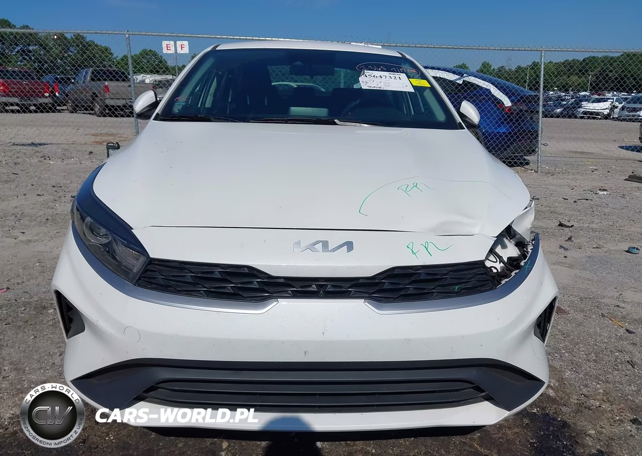 2024 Kia Forte Lxs VIN:3KPF24AD1RE794475 - 13