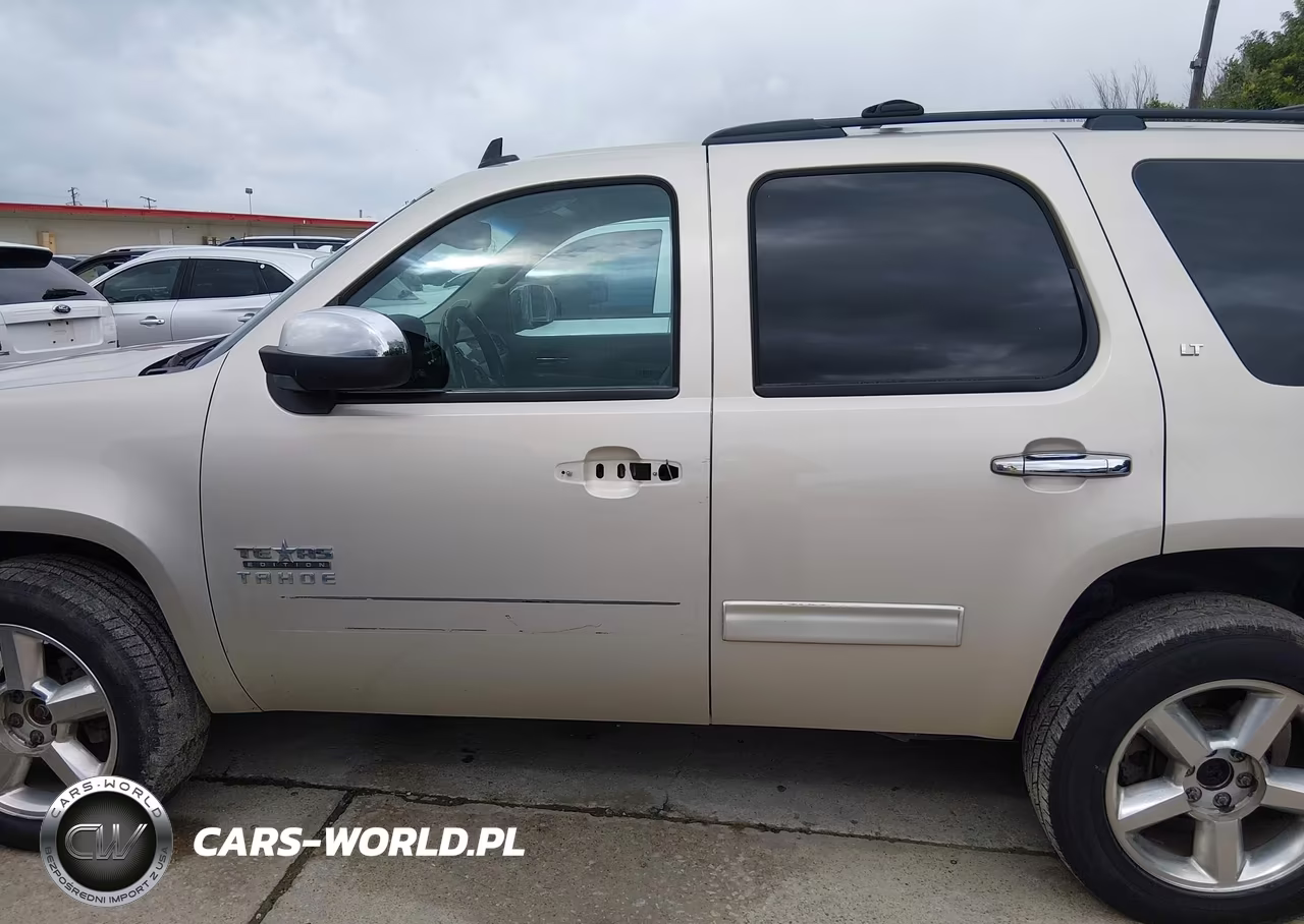 2013 Chevrolet Tahoe Lt VIN:1GNSKBE07DR130020 - 14