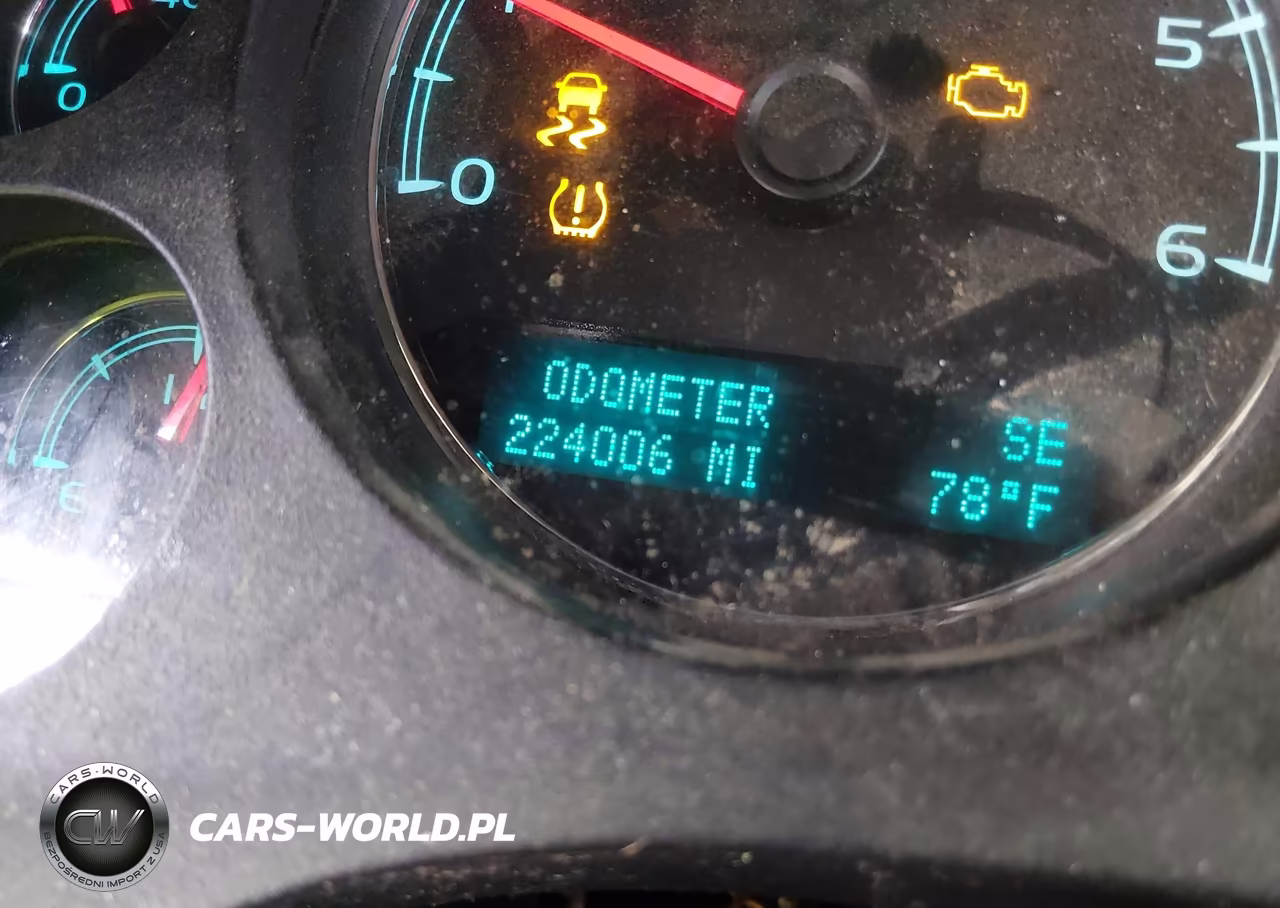 2013 Chevrolet Tahoe Lt VIN:1GNSKBE07DR130020 - 15