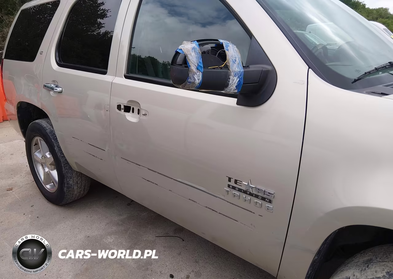 2013 Chevrolet Tahoe Lt VIN:1GNSKBE07DR130020 - 6