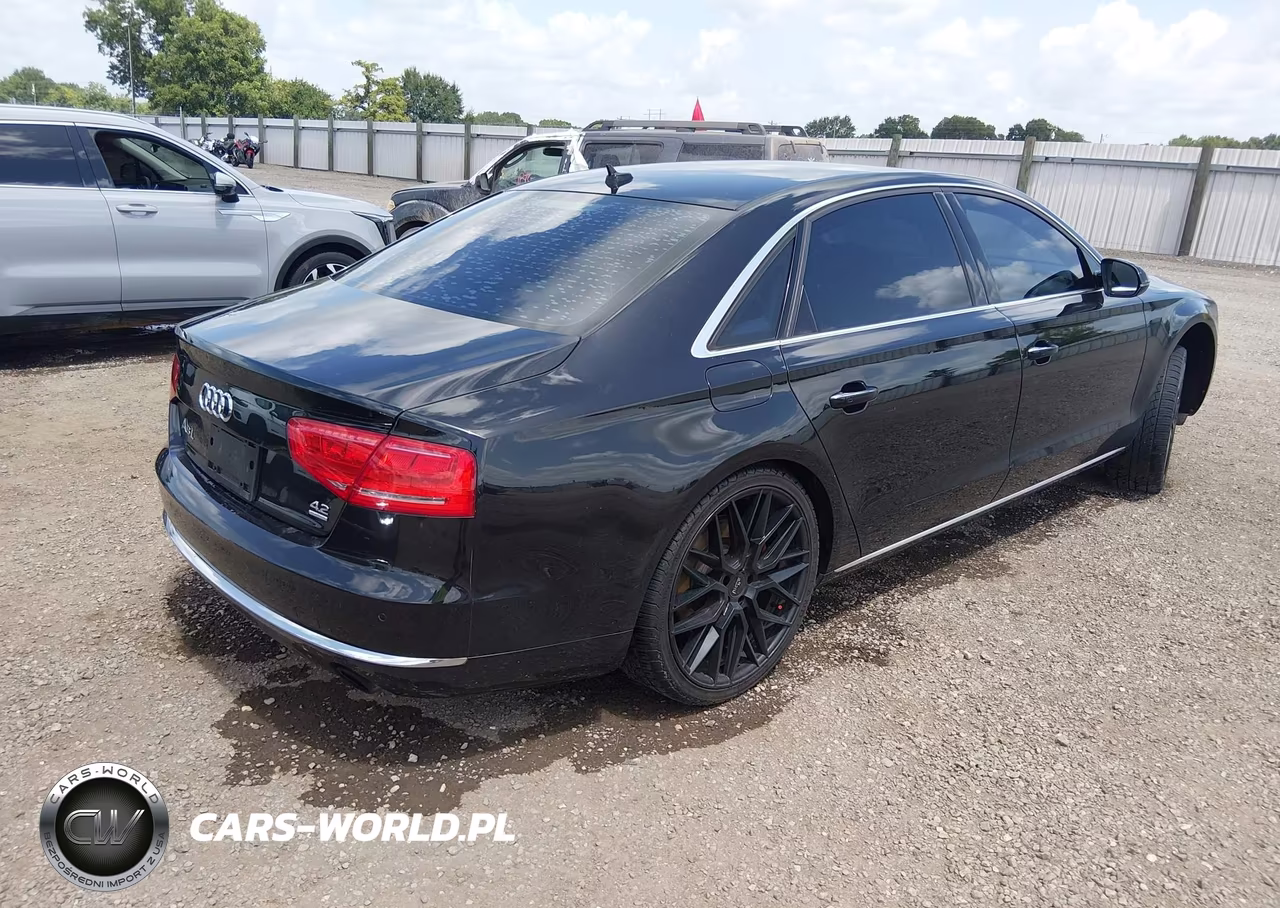 2012 Audi A8 L L 4.2 (Tiptronic) (No Longer Orderable) VIN:WAURVAFDXCN001976 - 4