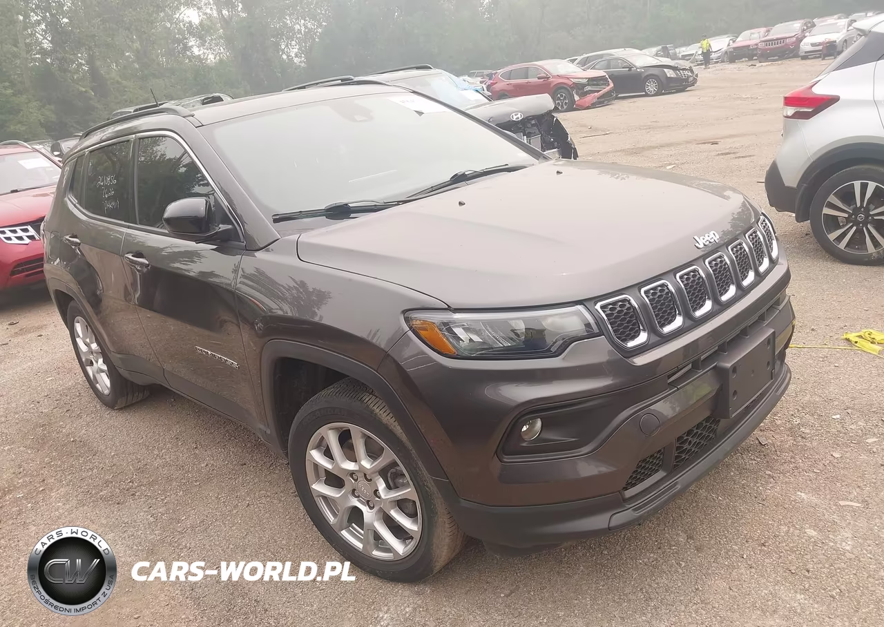 2023 Jeep Compass Latitude Lux Fwd – zdjęcie 1 z 16