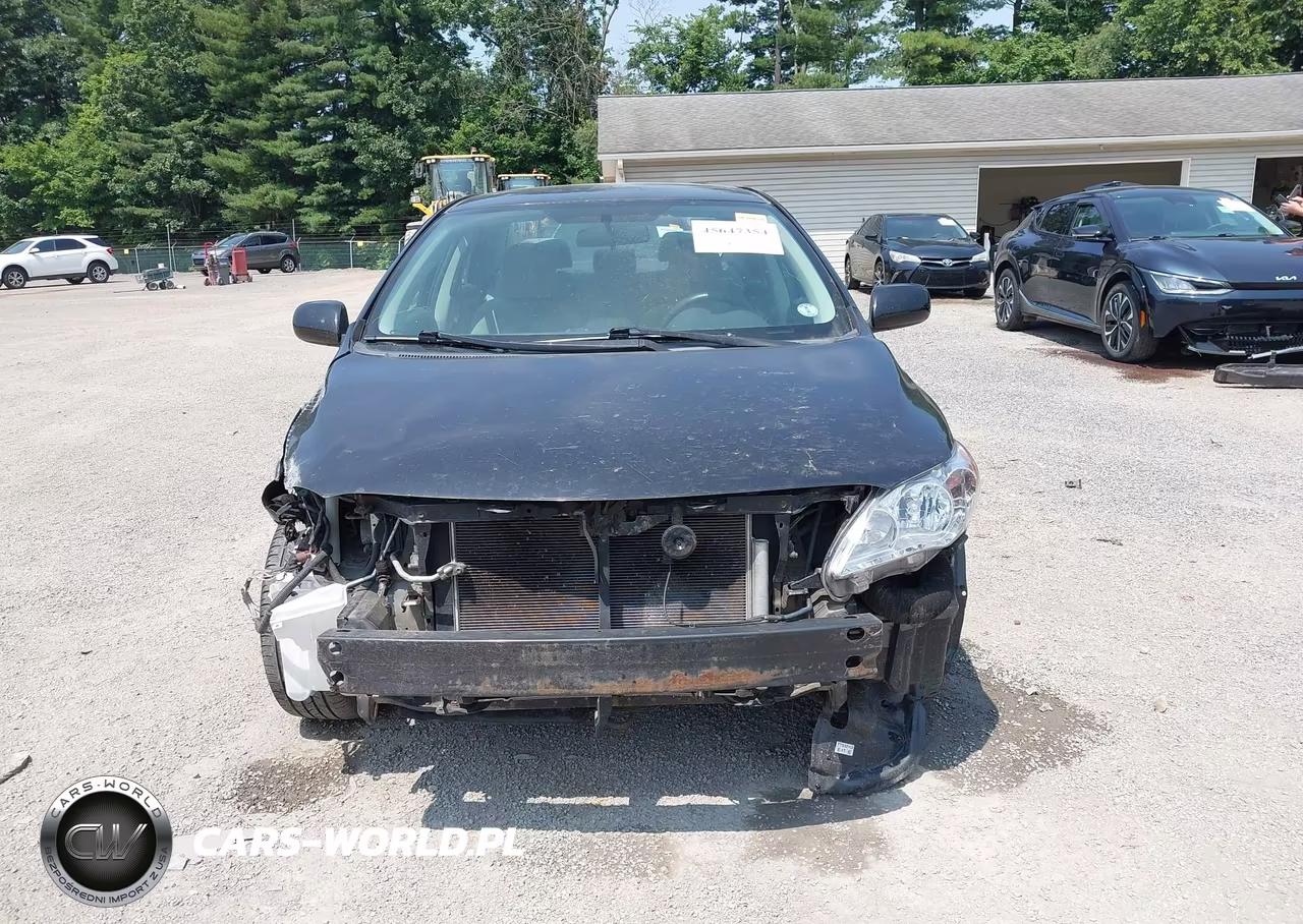 2013 Toyota Corolla Le VIN:5YFBU4EE6DP166866 - 13
