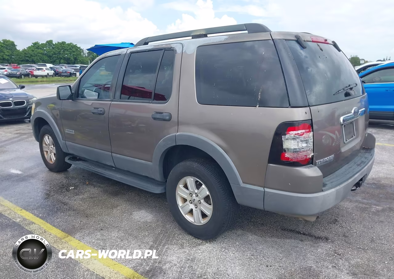 2006 Ford Explorer Xlt VIN:1FMEU63E56UB33886 - 3
