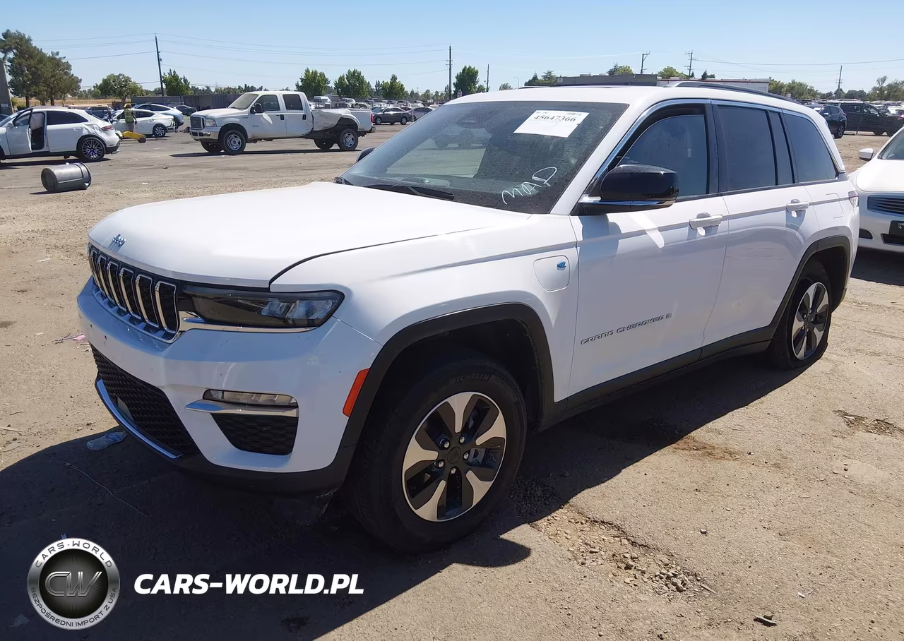 2024 Jeep Grand Cherokee 4Xe VIN:1C4RJYB60RC120672 - 2