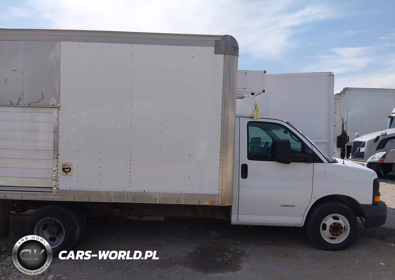 2015 Chevrolet Express Cutaway 4500 VIN:1GB6G5CG6F1155655 - 15