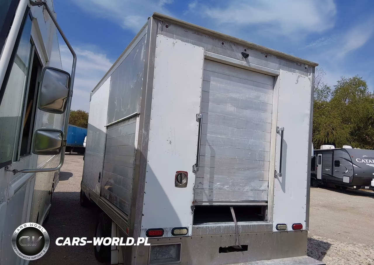 2015 Chevrolet Express Cutaway 4500 VIN:1GB6G5CG6F1155655 - 3