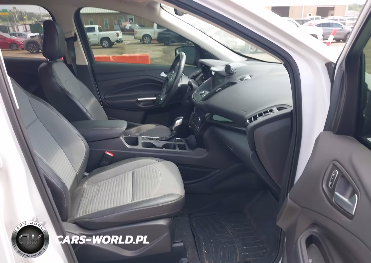 2019 Ford Escape Se VIN:1FMCU0GD2KUB00893 - 5