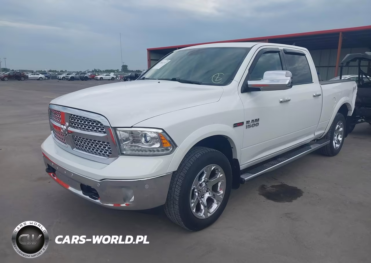 2016 Ram 1500 Laramie VIN:1C6RR7VMXGS309904 - 2
