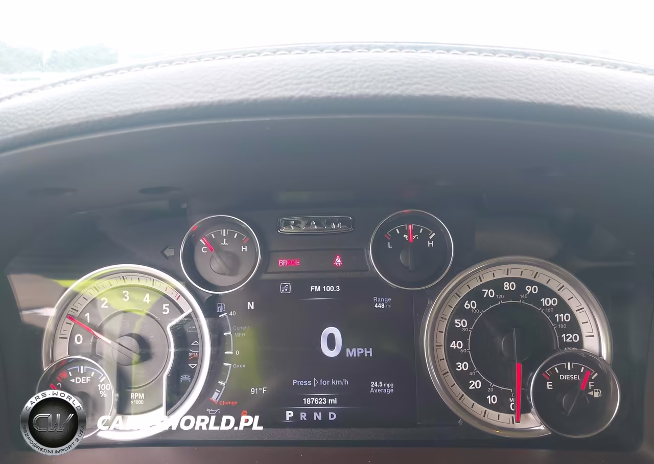 2016 Ram 1500 Laramie VIN:1C6RR7VMXGS309904 - 7