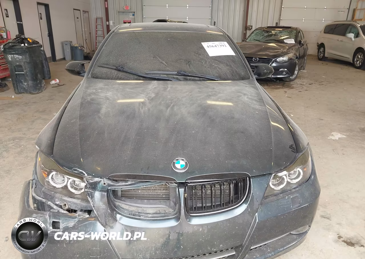 2006 BMW 330Xi VIN:WBAVD33546KL51782 - 12