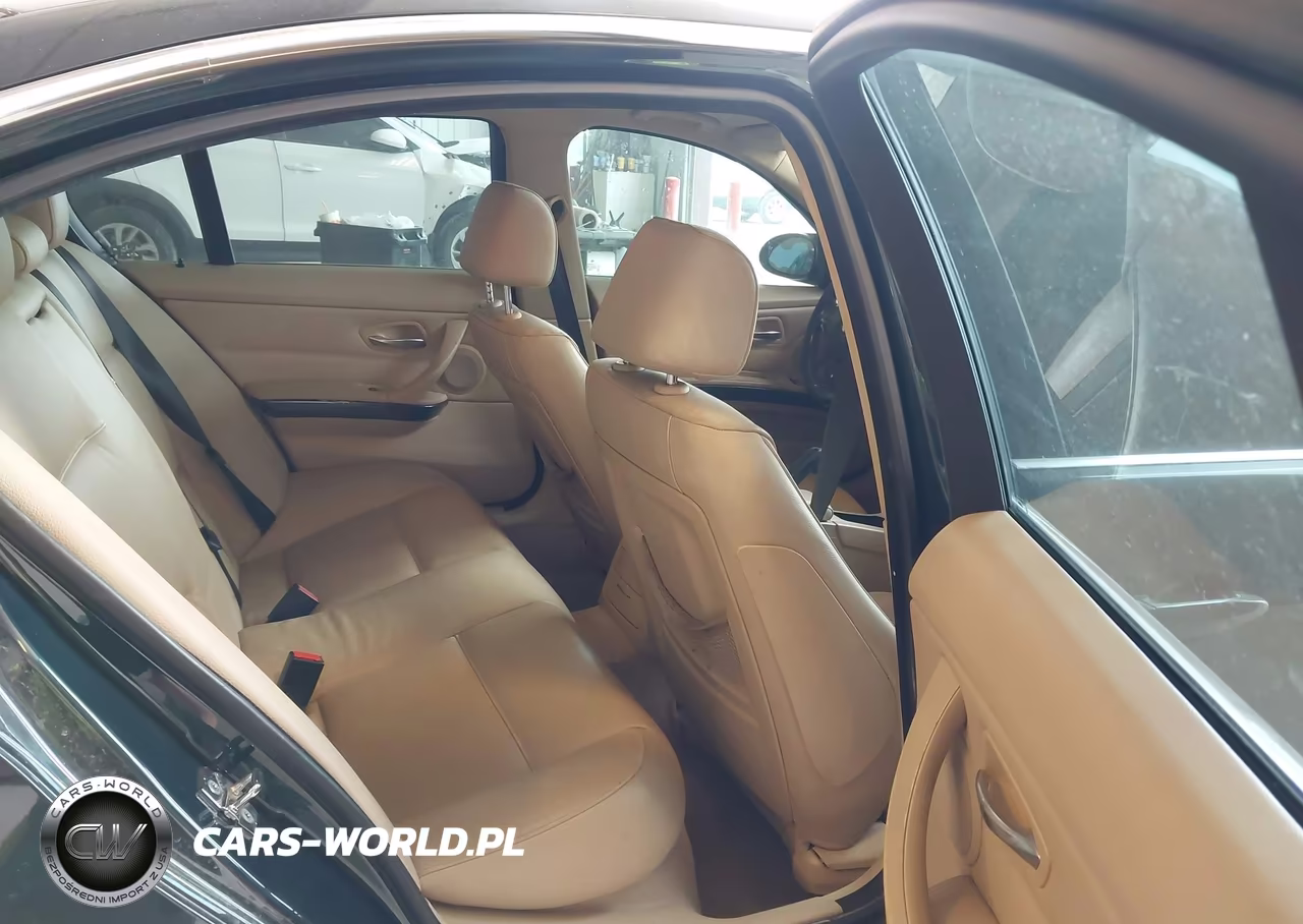 2006 BMW 330Xi VIN:WBAVD33546KL51782 - 8