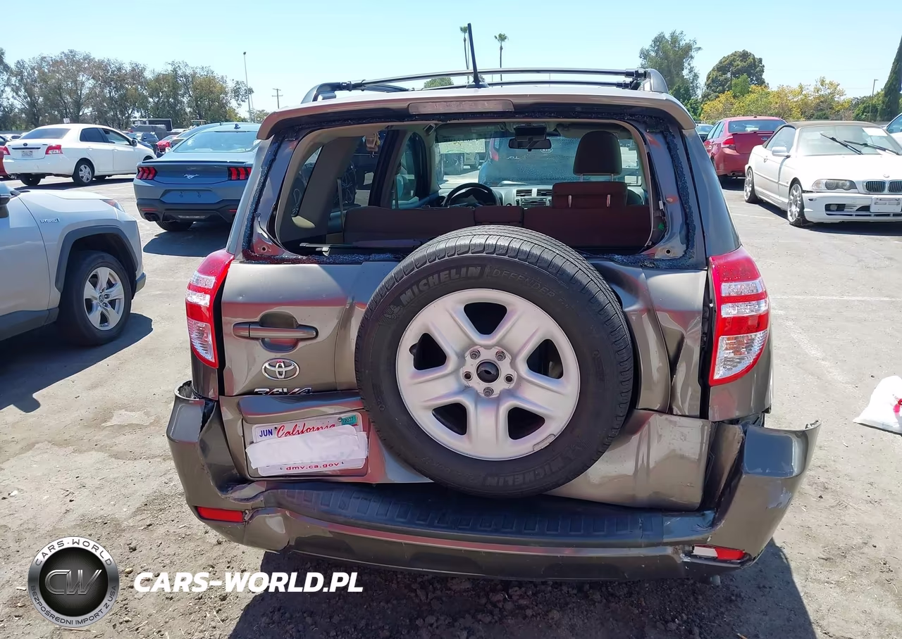 2011 Toyota Rav4 VIN:2T3ZF4DV1BW065909 - 16