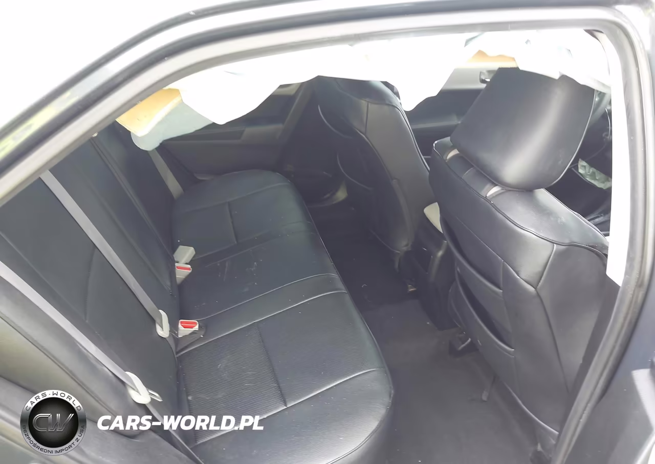 2017 Toyota Corolla Le VIN:5YFBURHE5HP604565 - 8