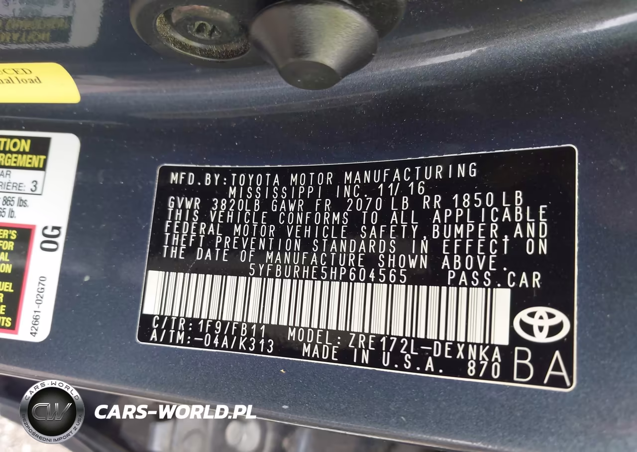 2017 Toyota Corolla Le VIN:5YFBURHE5HP604565 - 9