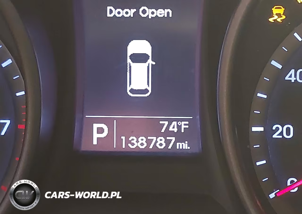2014 Hyundai Santa Fe Sport 2.4L VIN:5XYZT3LB0EG167408 - 16